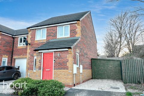 St Peters Drive, Askern, Doncaster 3 bed detached house for sale
