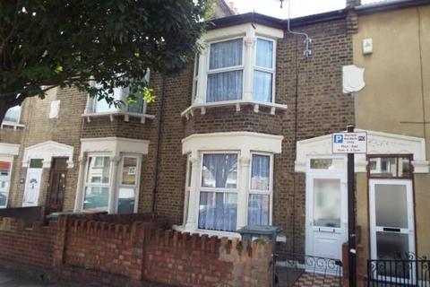 London, E7 3 bed terraced house for sale