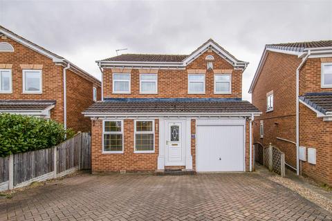 Clifton Avenue, Wakefield WF3 4 bed detached house for sale