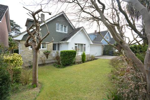 Cotton Close, Broadstone BH18 3 bed detached house for sale