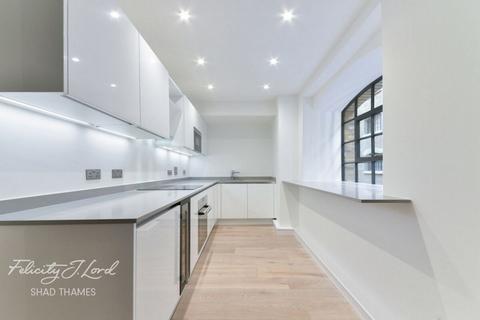 Eagle Wharf, Shad Thames, SE1 1 bed apartment for sale