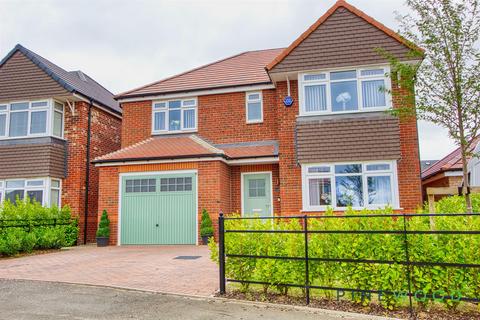 Mulberry Way, Chesterfield S44 4 bed detached house for sale