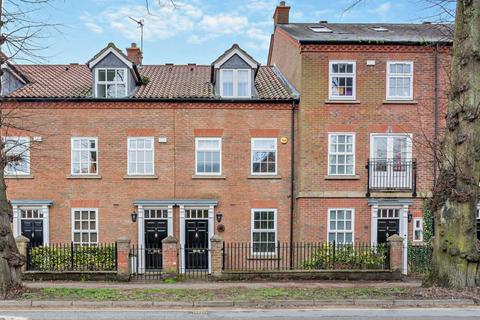 Grosvenor Park, York 3 bed townhouse for sale