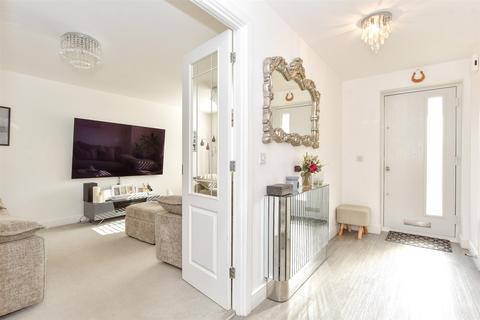 Etherington Place, Littlehampton BN17 4 bed detached house for sale
