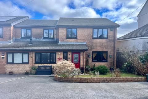 Coopers Road, Tycroes, Ammanford... 4 bed semi
