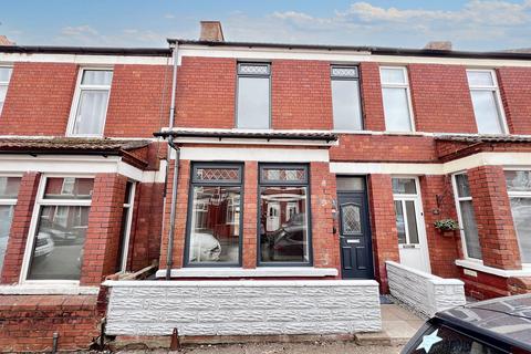 Castle Street, Barry, CF62 2 bed terraced house for sale