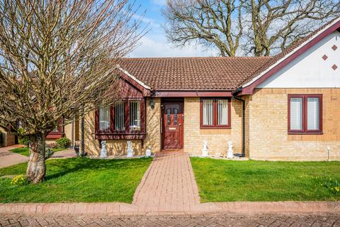 Mill Lane, Merstham, Redhill, Surrey... 2 bed semi