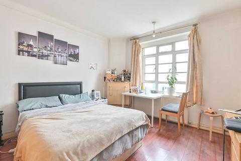 Hatherley Grove, Westbourne Grove... 2 bed flat for sale