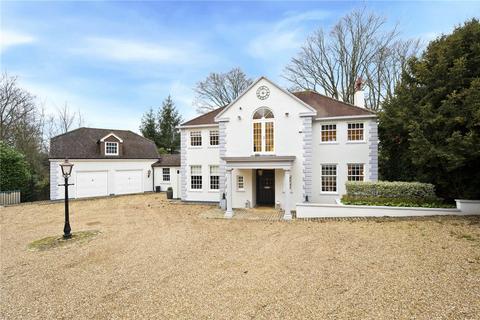 Roundhill Drive, Woking, Surrey, GU22 5 bed detached house for sale
