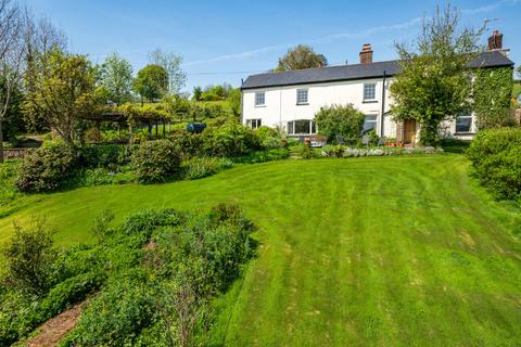 Bampton, Tiverton, Devon, EX16 5 bed detached house for sale