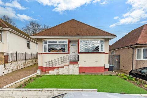 Hillside Avenue, Gravesend, Kent 2 bed detached bungalow for sale