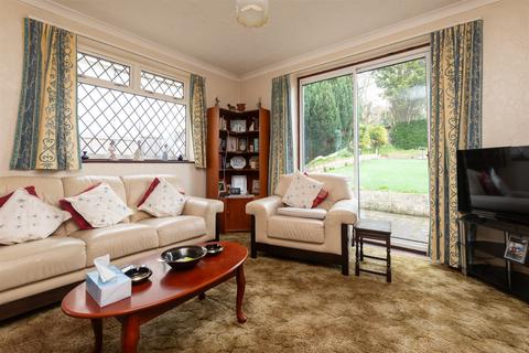 Hillside Avenue, Gravesend, Kent 2 bed detached bungalow for sale