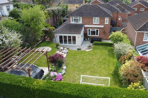 Kendal Close, Tonbridge 4 bed detached house for sale