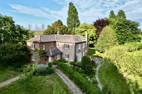 Hoe Lane, Bosham, Chichester, PO18 4 bed detached house for sale