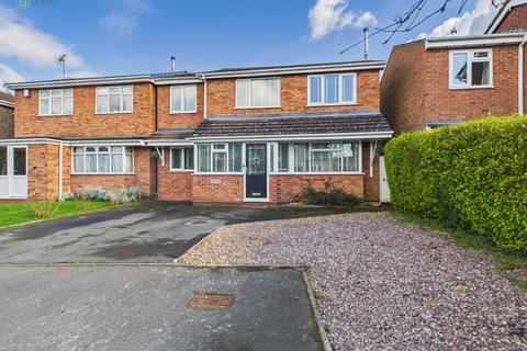 Glyndebourne, Tamworth B79 4 bed detached house for sale