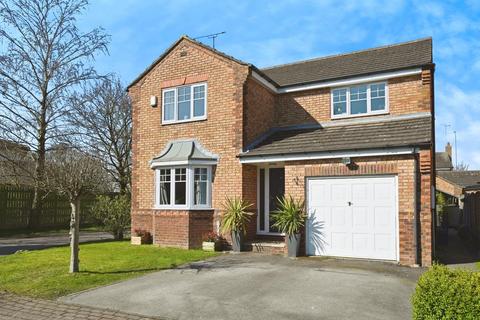 Balmoral Way, Yeadon, Leeds 4 bed detached house for sale