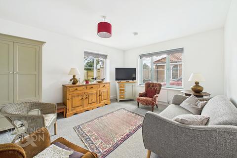 Cavell Road, Acle, Norwich 2 bed detached bungalow for sale
