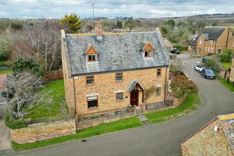 Lichfield Close, Kislingbury... 5 bed detached house for sale