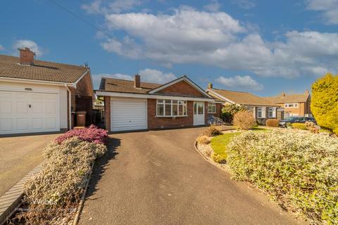 Alvaston Close, Walsall WS3 3 bed detached bungalow for sale
