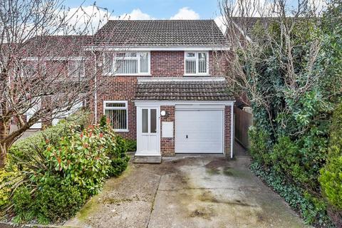 Weyhill Close, Maidstone, Kent 3 bed detached house for sale