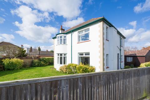 Sun Lodge, South Place... 4 bed detached house for sale
