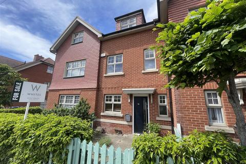 Castle Road, Salisbury SP1 4 bed townhouse for sale