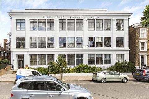 King Edward's Road, London, E9 1 bed apartment for sale