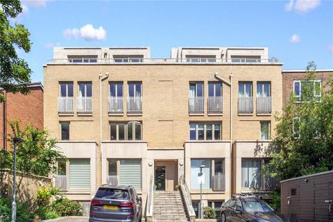 Thurlow Park Road, London, SE21 3 bed apartment for sale