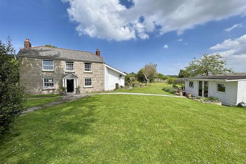Trevarth, Redruth 4 bed cottage for sale