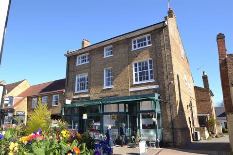 High Street, Buntingford 1 bed apartment for sale