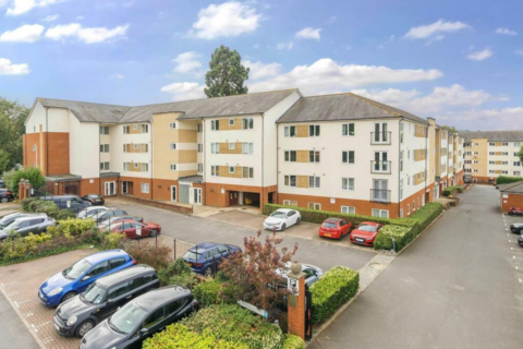Flat, Lee Heights, Bambridge Court... 2 bed apartment for sale