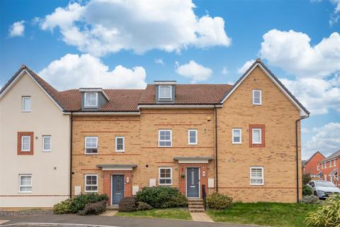 Linnet Way, Keynsham, Bristol 4 bed townhouse for sale