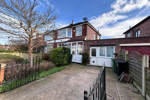 Somers Road, Reddish 3 bed semi
