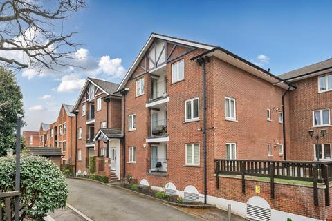 Woodside Grange,  Holden Road, ... 2 bed flat for sale