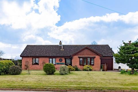 Greenways, Norwich NR16 3 bed detached bungalow for sale