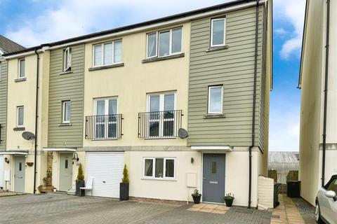 Clarendon Gardens, Barnstaple, Devon... 5 bed end of terrace house for sale
