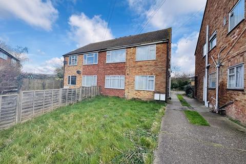 Godfrey Avenue, Northolt 2 bed maisonette for sale