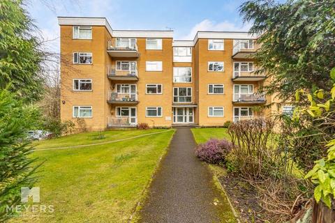 37 Surrey Road, Bournemouth, BH4 2 bed apartment for sale
