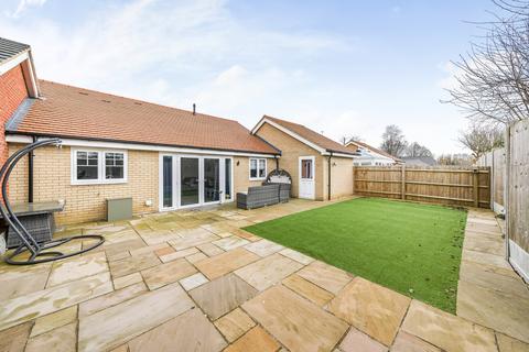 Braid Close, Hertfordshire CM23 2 bed bungalow for sale