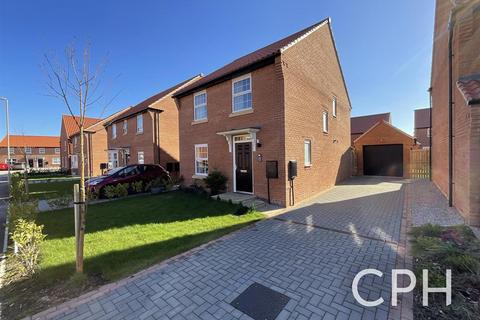 Armstrong Road, Scarborough 4 bed detached house for sale