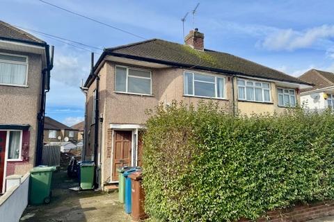 Walton Avenue, Harrow HA2 1 bed maisonette for sale
