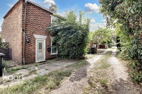 Victory Lane, Tilney St Lawrence 2 bed cottage for sale