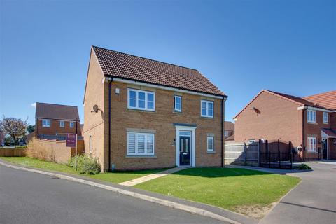 Holly Drive, Hessle 4 bed detached house for sale
