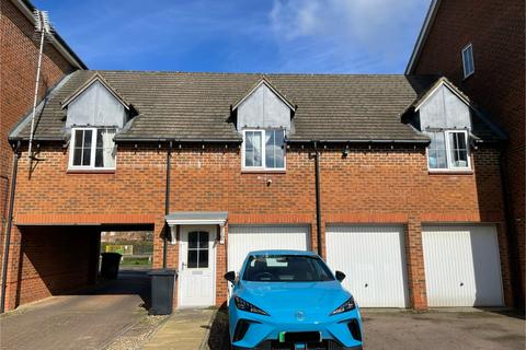 Tiger Moth Way, Hatfield AL10 2 bed coach house for sale