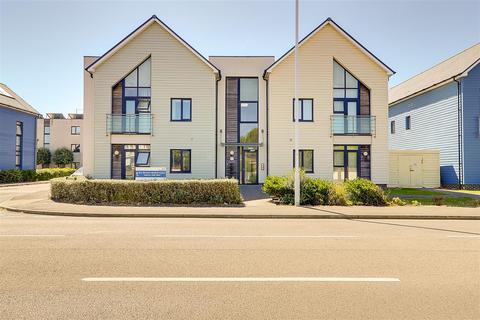 Eirene Road, Worthing BN12 1 bed flat for sale