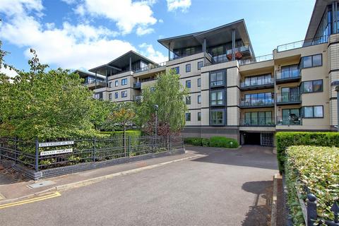 Riverside Place, Cambridge 1 bed flat for sale