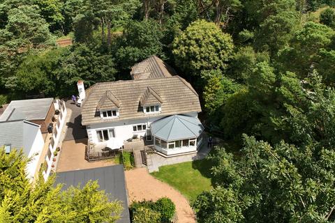 Carlyon Bay, St Austell, PL25 5 bed detached house for sale