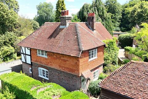 Church Lane, Witley, Godalming... 2 bed semi