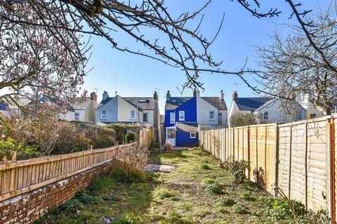 Spitalfield Lane, Chichester 2 bed house for sale
