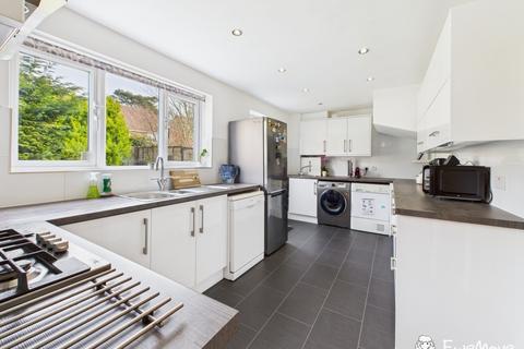 Gardner Way, Eastleigh SO53 4 bed detached house for sale